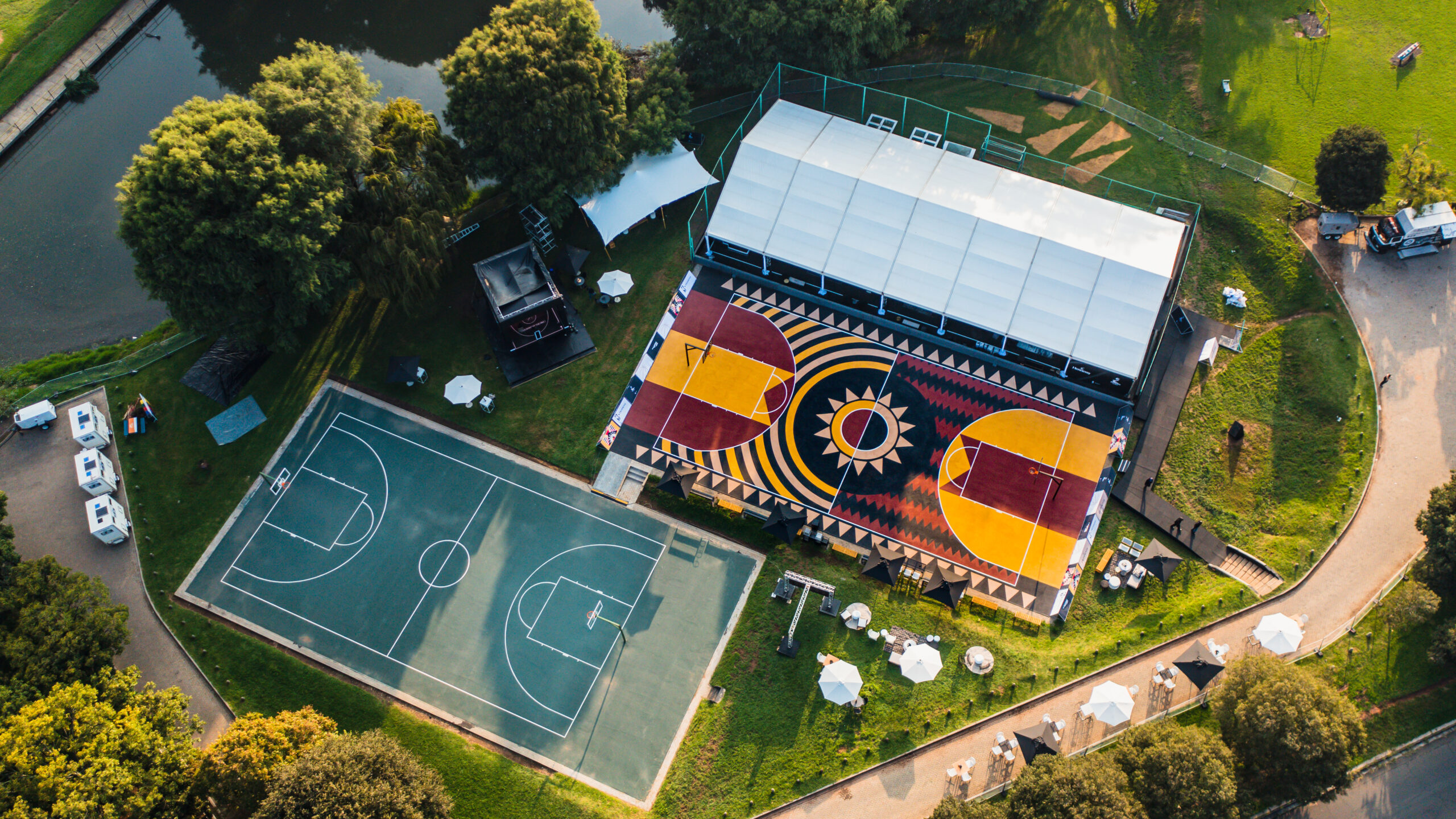 HENNESSY COLLABORATES WITH R!OT TO REVITALISE ZOO LAKE BASKETBALL COURT  